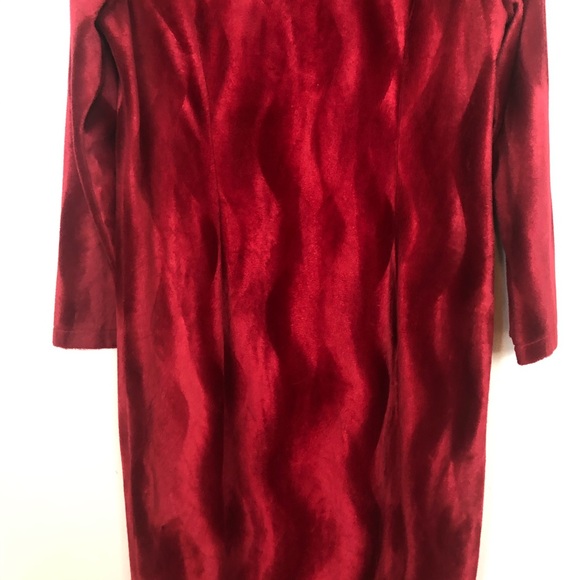 VINTAGE Red Y2K Faux Velvet Wavy Pattern Long Coat M - Picture 10 of 11